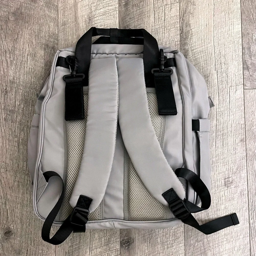 Lovomamma Gray Diaper Bag Backpack Multi-Pocket Travel‎ Baby Bag JMM-004 NWT